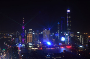 The beauty of distance, a poetic journey in a Shanghai tea house The beauty of distance, a poetic journey in a Shanghai tea house